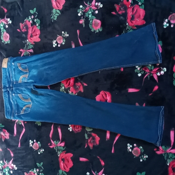 Hollister blue jeans - Picture 3 of 4